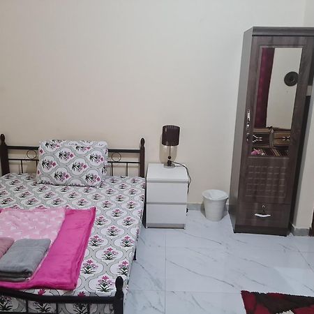 Apartamento Cozy Corner 2024 Abu Dabi Exterior foto