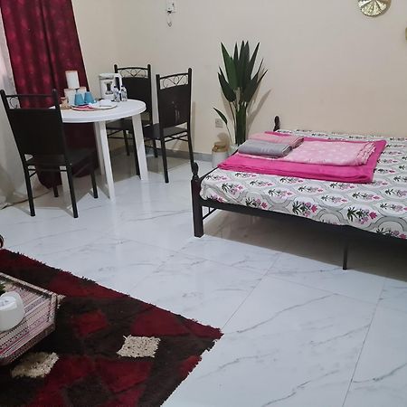 Apartamento Cozy Corner 2024 Abu Dabi Exterior foto