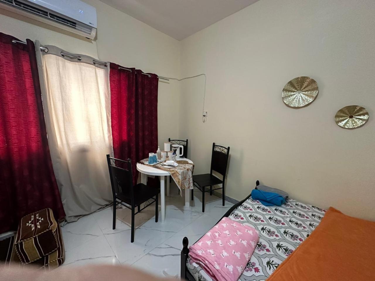 Apartamento Cozy Corner 2024 Abu Dabi Exterior foto